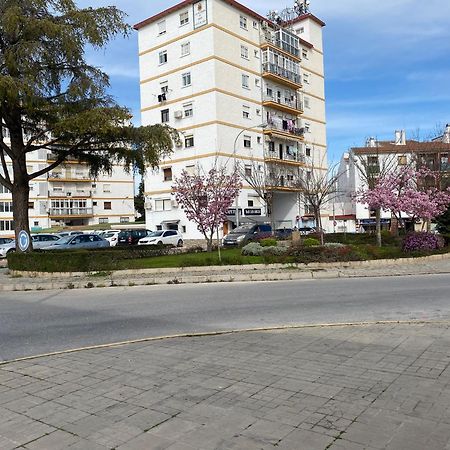 J&V Apartamento Ronda Exterior photo